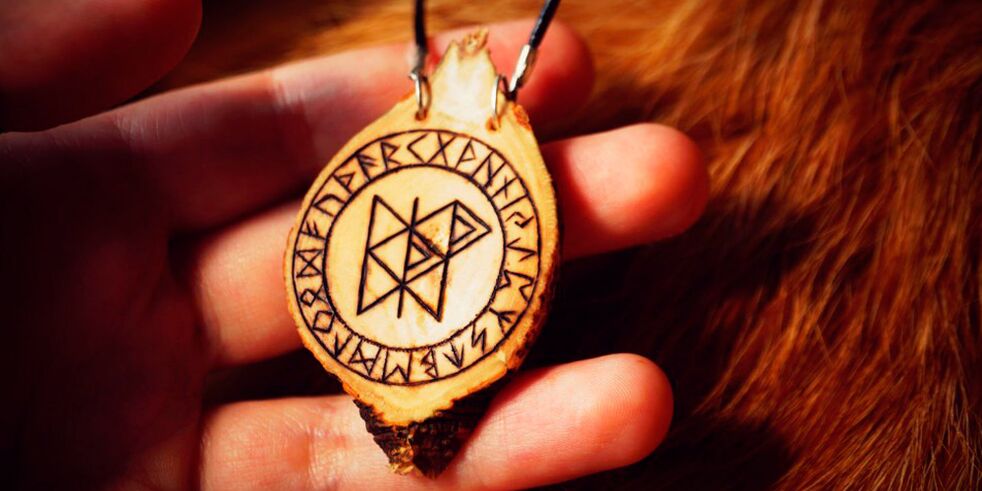 strong runic amulet for luck